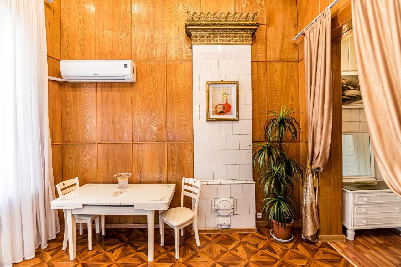 Rustaveli Central Aparthotel تبليسي المظهر الخارجي الصورة